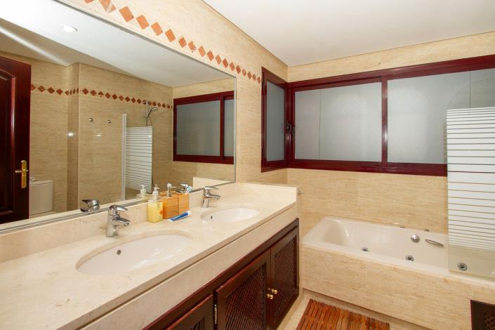 Image No.16-Appartement de 2 chambres à vendre à La Mairena