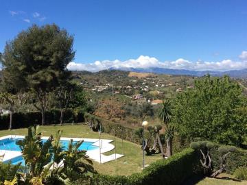 10-bb915d1cb19341576dcdc994b81ab9c5