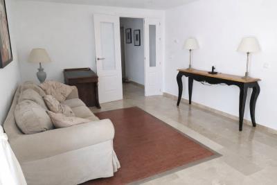 11-20939a0134ad724a8cb2a801094d15a4