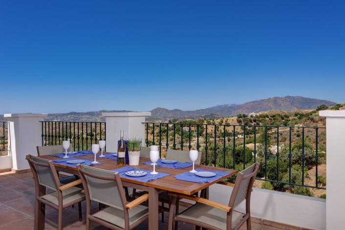 Image No.8-6 Bed Villa for sale