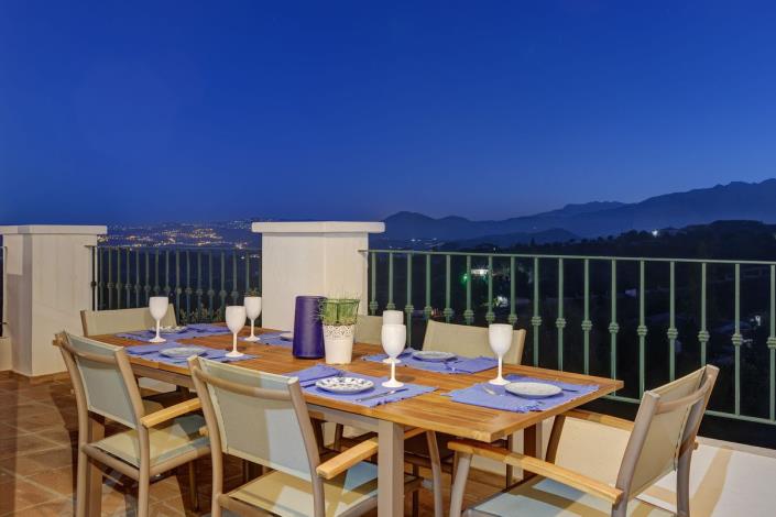 Image No.38-6 Bed Villa for sale