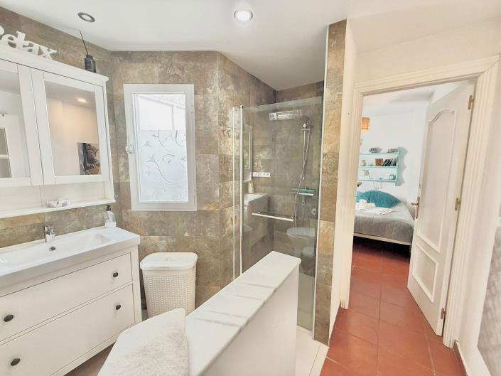 Image No.16-3 Bed Penthouse for sale