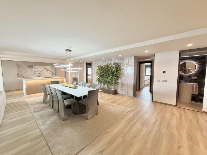 Image No.2-5 Bed Apartment for sale