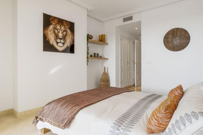 Image No.17-2 Bed Apartment for sale