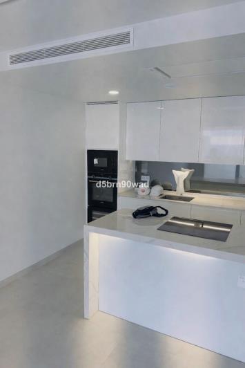 Image No.4-3 Bed Penthouse for sale