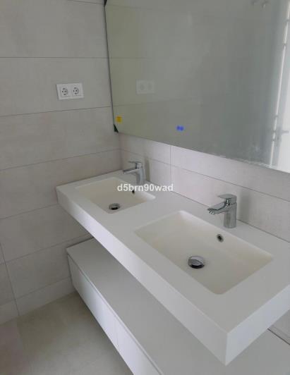 Image No.7-3 Bed Penthouse for sale