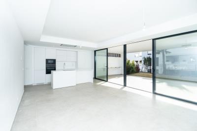 2-5bd7b9d04b45e33852eaf0ec6670150d