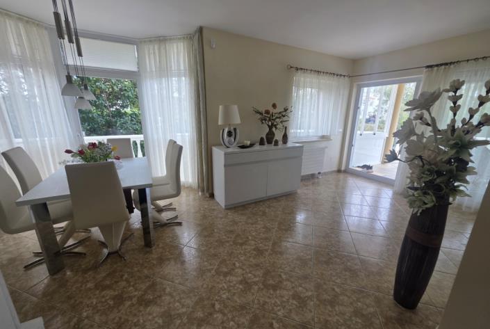 Image No.6-2 Bed Villa for sale