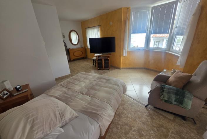 Image No.8-2 Bed Villa for sale