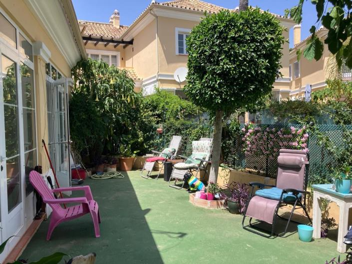 Image No.16-3 Bed Semi-Detached for sale