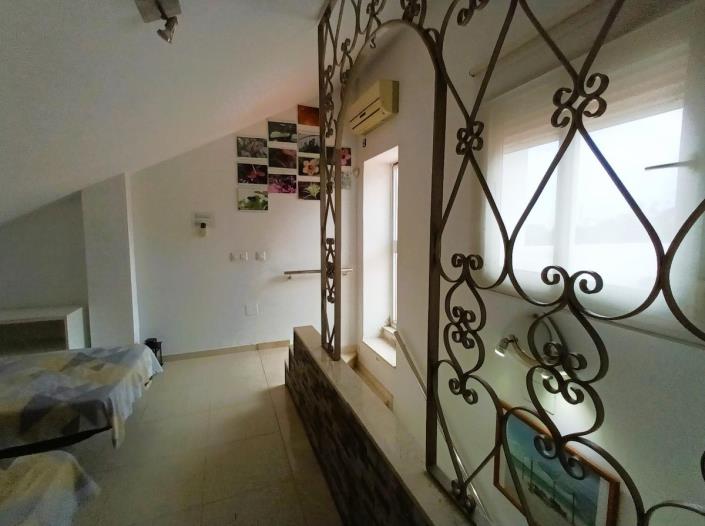 Image No.26-4 Bed Penthouse for sale