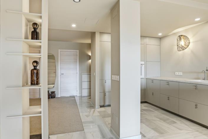 Image No.14-3 Bed Apartment for sale