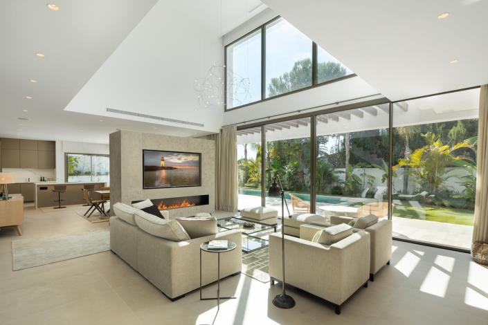 Image No.3-5 Bed Villa / Detached for sale