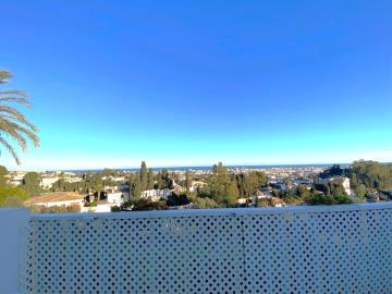 13-5fd73dea700db77384c091ca9818b1a9