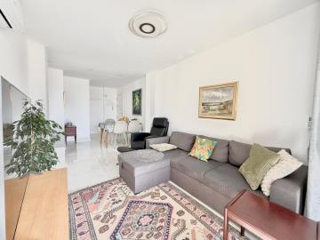 2-5bd7b9d04b45e33852eaf0ec6670150d