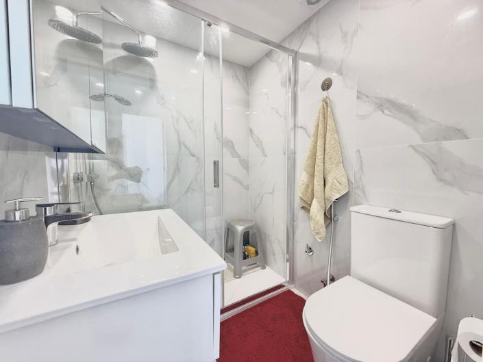 Image No.9-2 Bed Apartment for sale