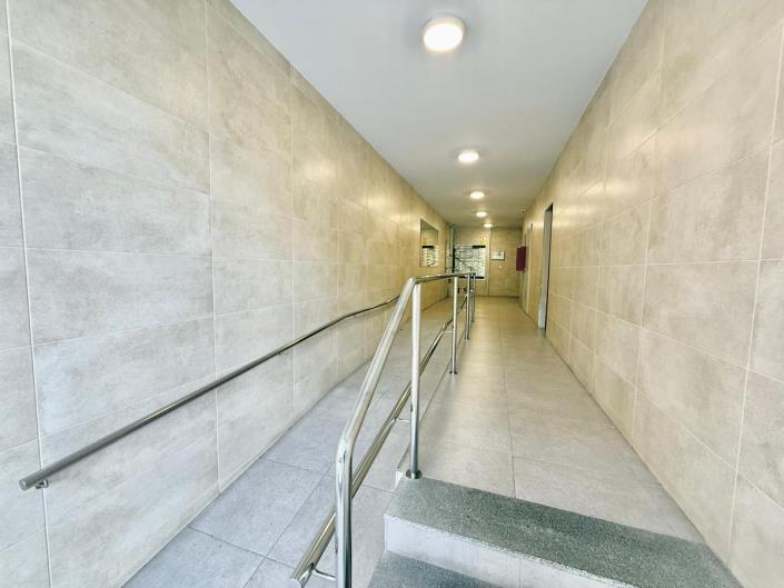 Image No.12-2 Bed Apartment for sale