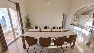 7-aa4cc561180b369757c0bb4af9886cd3