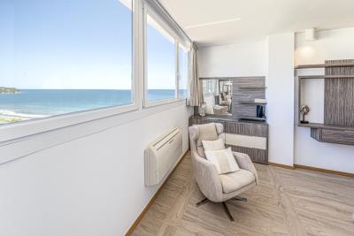 13-5fd73dea700db77384c091ca9818b1a9