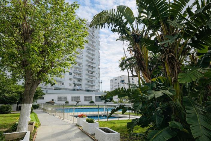 Image No.24-3 Bed Apartment for sale