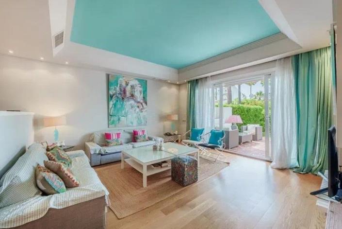 Image No.4-4 Bed Townhouse for sale