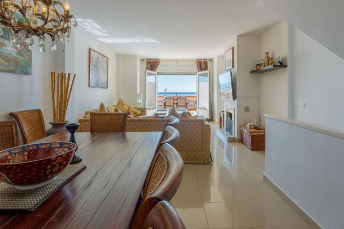 Image No.5-4 Bed Townhouse for sale