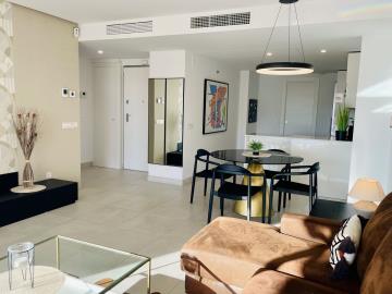 2-5bd7b9d04b45e33852eaf0ec6670150d