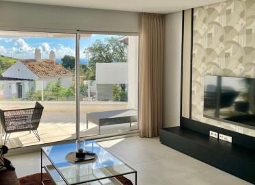 4-c23c0f86247804fa50226aecd8b0b2c8