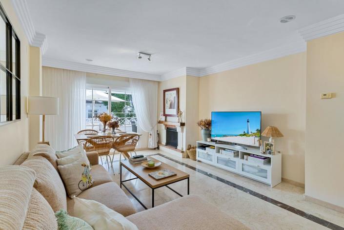 Image No.2-2 Bed Apartment for sale