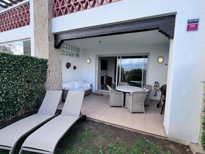 Image No.12-2 Bed Townhouse for sale