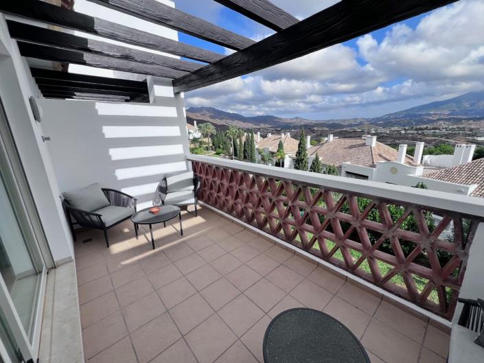 Image No.18-2 Bed Townhouse for sale