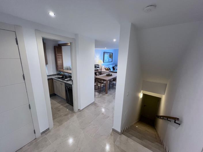 Image No.27-2 Bed Townhouse for sale