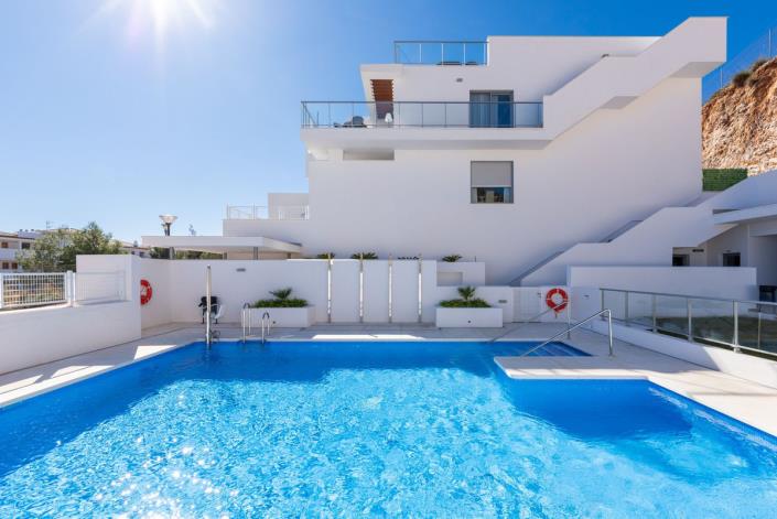 Image No.3-3 Bed Apartment for sale