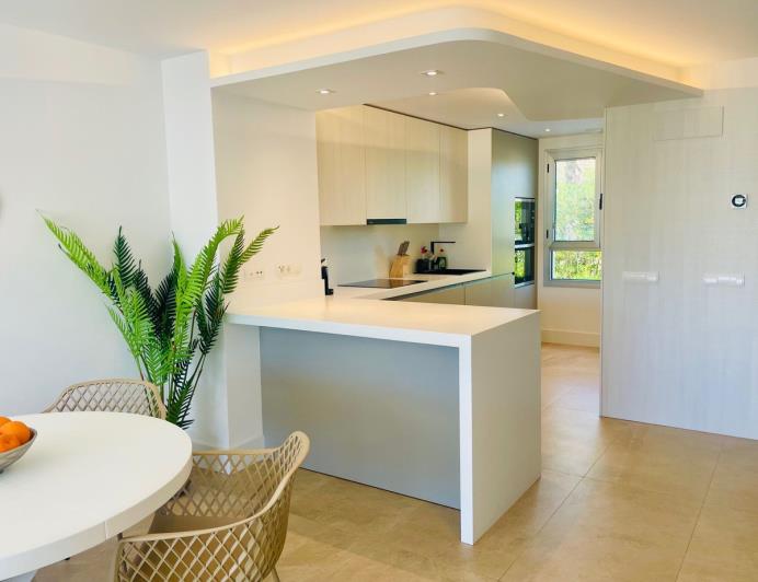 Image No.5-3 Bed Townhouse for sale