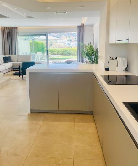 Image No.7-3 Bed Townhouse for sale