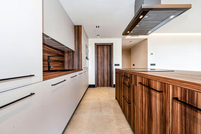 Image No.19-3 Bed Apartment for sale