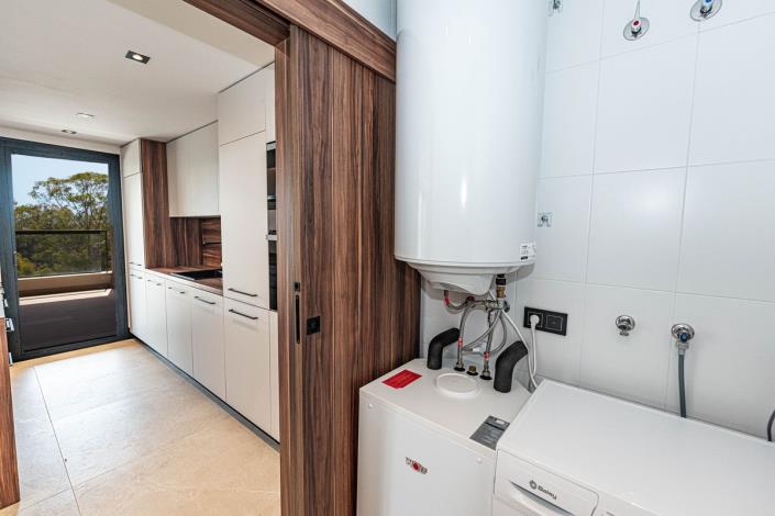 Image No.23-3 Bed Apartment for sale