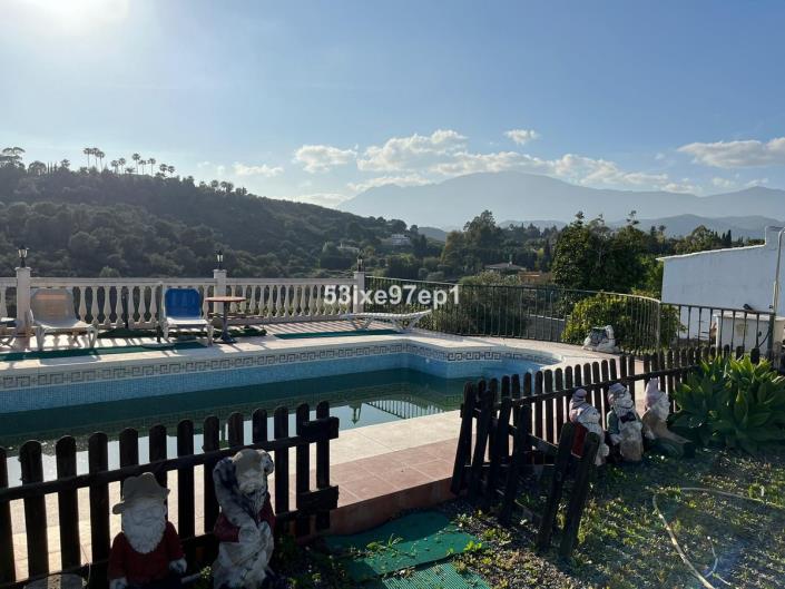 Image No.3-Finca de 3 chambres à vendre à Estepona