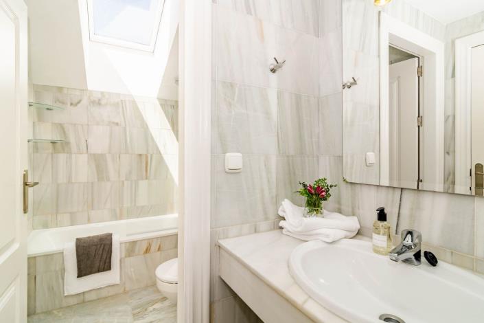 Image No.20-3 Bed Penthouse for sale