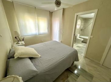 10-bb915d1cb19341576dcdc994b81ab9c5