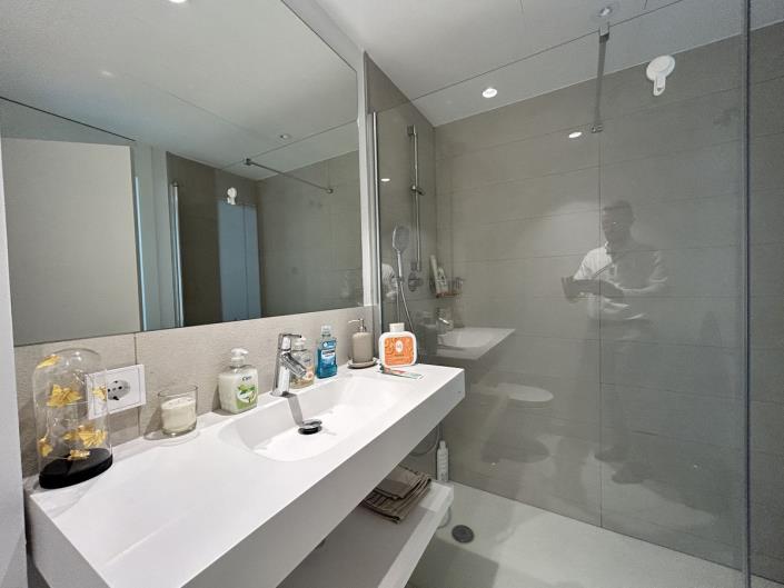 Image No.14-2 Bed Apartment for sale