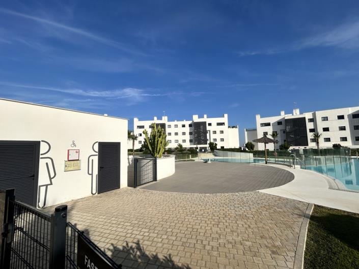 Image No.30-2 Bed Apartment for sale