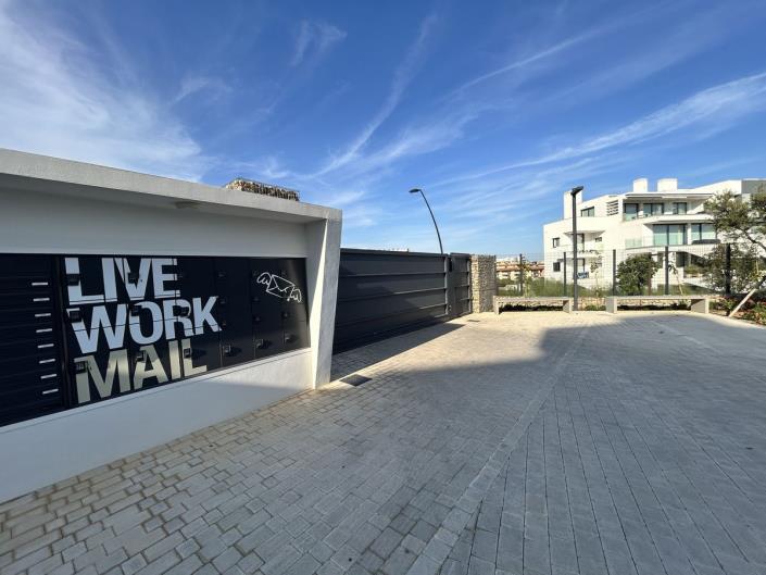 Image No.33-2 Bed Apartment for sale