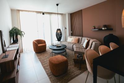 2-5bd7b9d04b45e33852eaf0ec6670150d