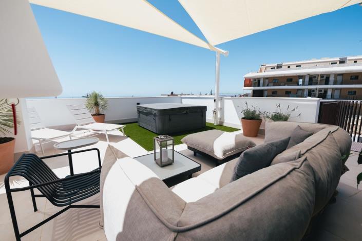 Image No.25-2 Bed Duplex for sale