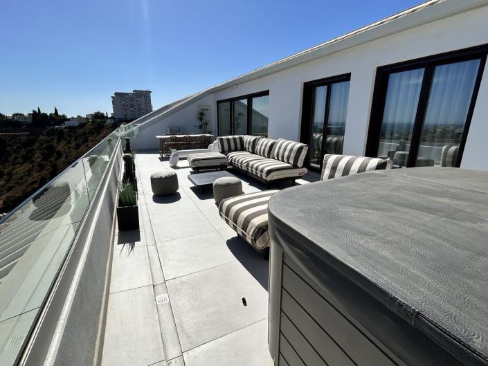 Image No.22-3 Bed Penthouse for sale