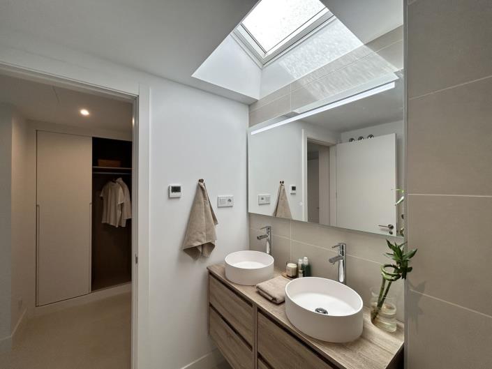 Image No.38-3 Bed Penthouse for sale