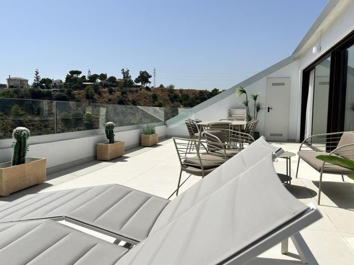 Image No.37-3 Bed Penthouse for sale