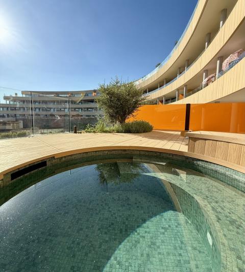 Image No.10-3 Bed Apartment for sale