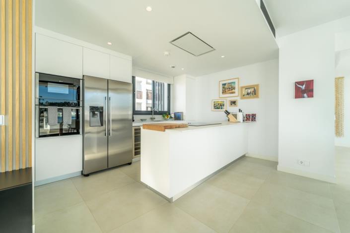 Image No.24-3 Bed Penthouse for sale